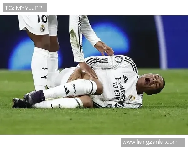 姆巴佩神勇表现助皇马逆转阿森纳五连胜勇夺欧冠榜首